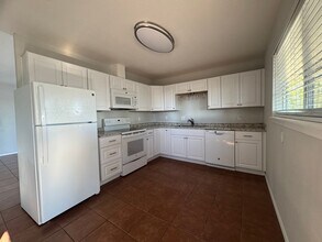 1204 Beloit Dr in Roswell, NM - Building Photo - Building Photo