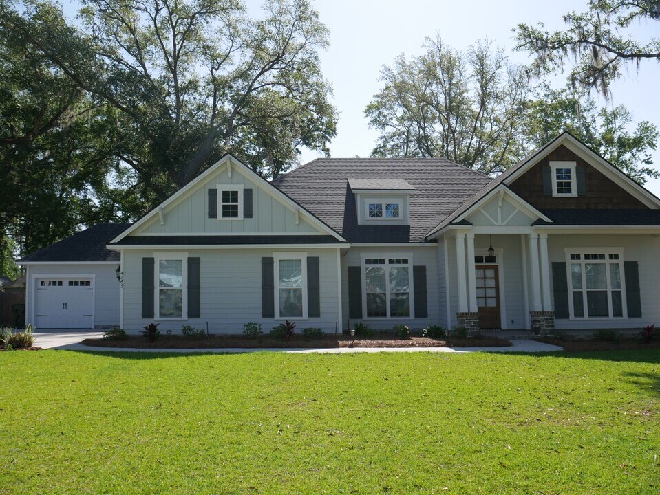 4765 Layla Ln in Hahira, GA - Building Photo