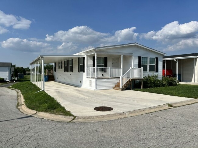 property at 5104 Augusta Blvd