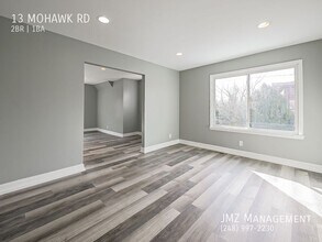 13 Mohawk Rd in Pontiac, MI - Building Photo - Building Photo