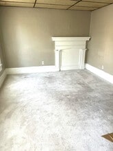 501 E 7th St, Unit 2 in Erie, PA - Foto de edificio - Building Photo