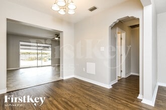 719 W Ohio Ave, Unit 405 in Tampa, FL - Foto de edificio - Building Photo