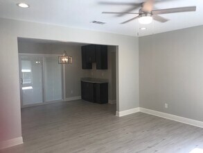 313 Sheppard Dr in Ocean Springs, MS - Building Photo - Building Photo