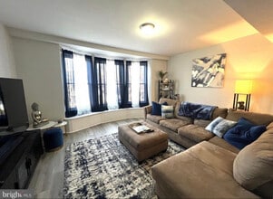 2150 Green St in Harrisburg, PA - Building Photo - Building Photo