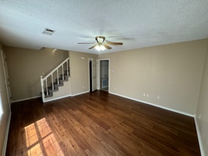 1204 University Dr in Russellville, AR - Building Photo - Building Photo