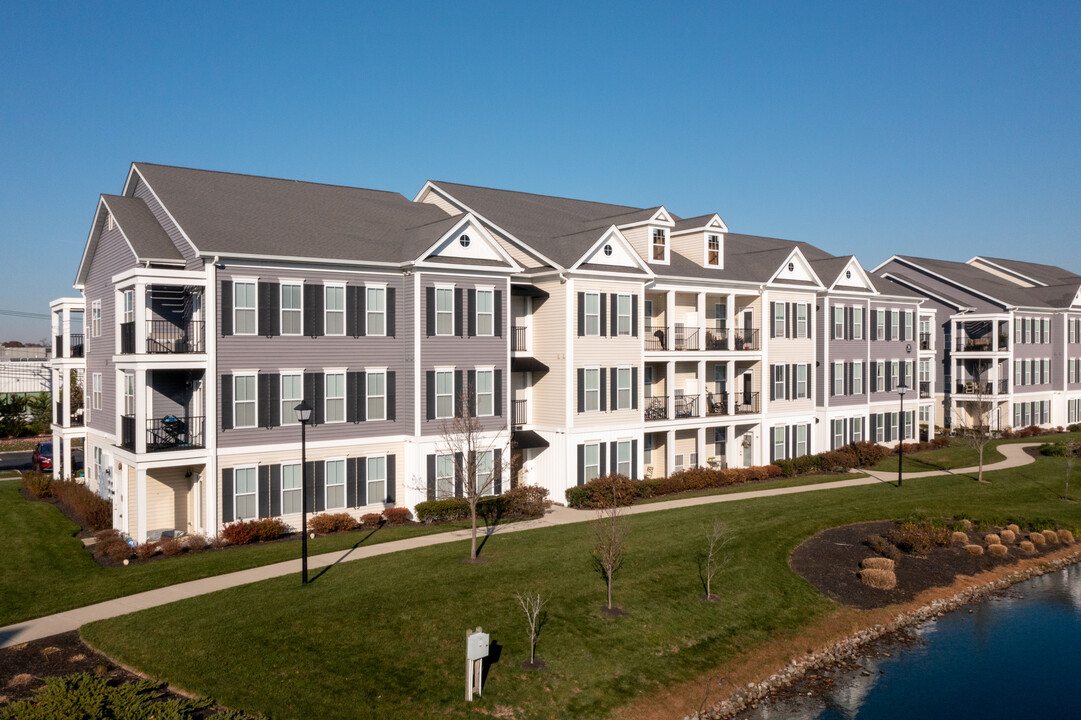 Westbrook Village in Great River, NY - Building Photo