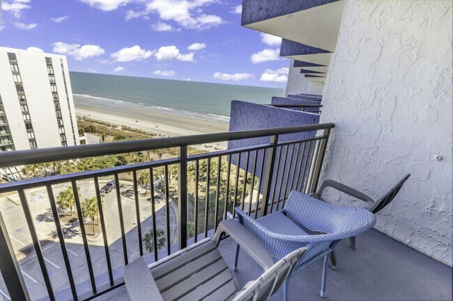 2001 S Ocean Blvd, Unit ID1266338P in Myrtle Beach, SC - Foto de edificio - Building Photo
