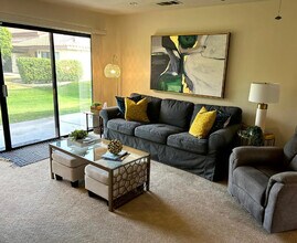 206 Lakecrest Ln in Palm Desert, CA - Building Photo - Building Photo