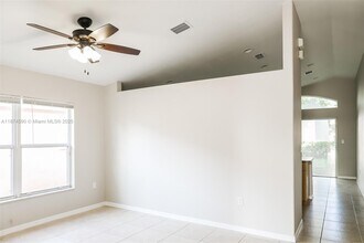 1558 SE 20th Pl in Homestead, FL - Building Photo - Building Photo