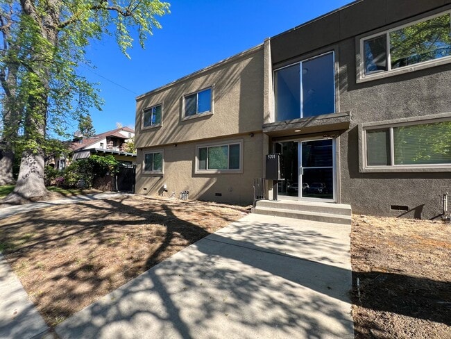 property at 3201 I St