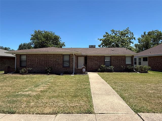 814 Villa Ridge Dr in Garland, TX - Building Photo