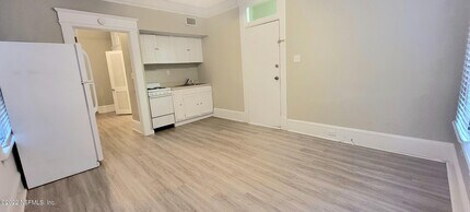 2743 Vernon Terrace-Unit -4 in Jacksonville, FL - Building Photo - Building Photo