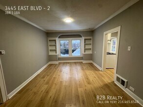 3445 East Blvd in Cleveland, OH - Building Photo - Building Photo