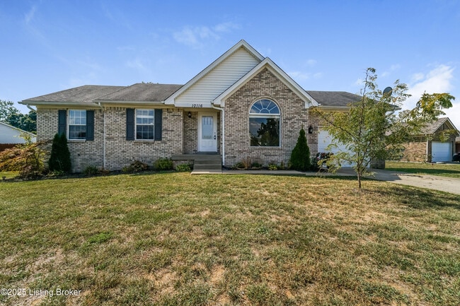 property at 10116 Greenfield Woods Cir