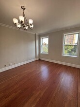 59-11 Queens Blvd in Queens, NY - Building Photo - Building Photo