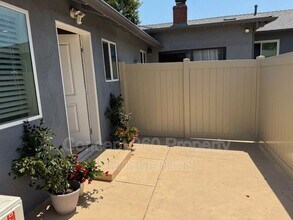 5300 Glasgow Ct in Los Angeles, CA - Building Photo - Building Photo