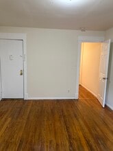 35 Cliff St in Yonkers, NY - Foto de edificio - Building Photo