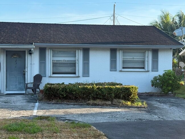 property at 231 Hibiscus St