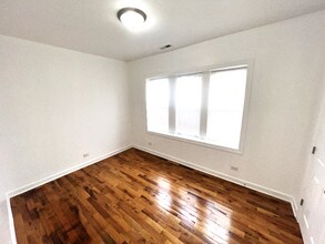 3911 W 14th St in Chicago, IL - Building Photo - Building Photo