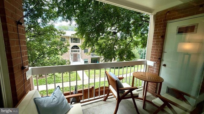 property at 1923 Wilson Ln