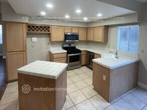 8329 Oakenshield Cir in Antelope, CA - Building Photo - Building Photo