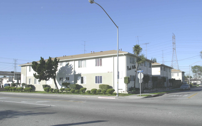 Park Villa Apartments in Huntington Park, CA - Building Photo - Building Photo