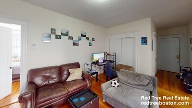 1163 Boylston St, Unit 10 in Boston, MA - Building Photo - Building Photo