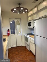 2612B Auburn Ct in Mount Laurel, NJ - Building Photo - Building Photo