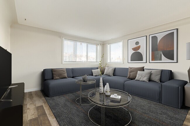 Brittany Apartments in Edmonton, AB - Building Photo - Building Photo