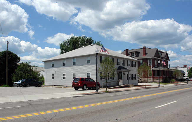 528 5th St in Parkersburg, WV - Building Photo - Building Photo