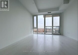 308 Jarvis St in Toronto, ON - Building Photo - Building Photo