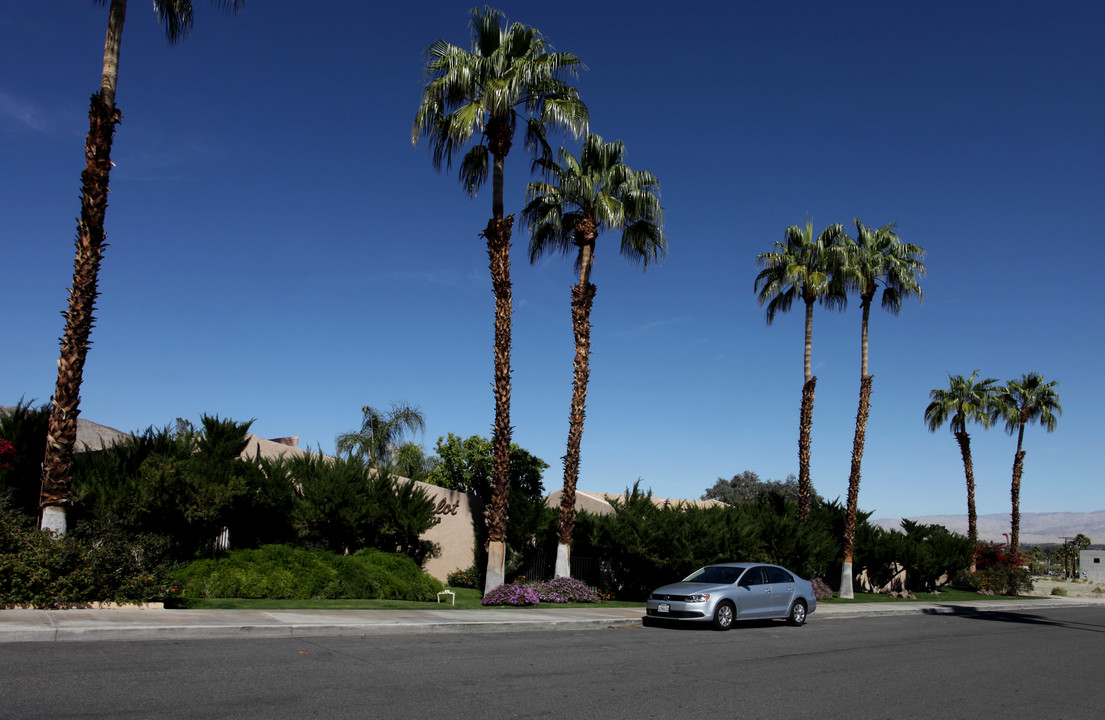 45775 Ocotillo Dr in Palm Desert, CA - Building Photo