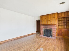 637 Woodhaven Dr in Richmond, VA - Building Photo - Building Photo