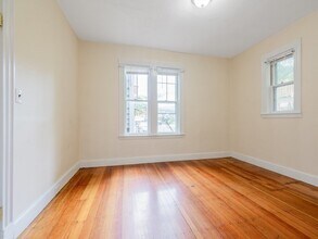 8 Westerly St, Unit 1 in Boston, MA - Building Photo - Building Photo