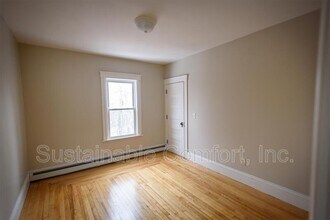 6 Adolph St in Worcester, MA - Building Photo - Building Photo
