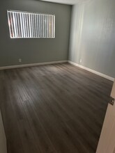 11411 Dronfield Ave in Los Angeles, CA - Building Photo - Building Photo