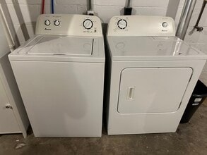 918 W 4th St in Bloomington, IN - Foto de edificio - Building Photo