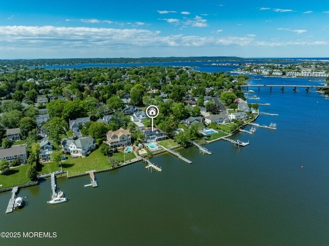 74 Seneca Pl in Oceanport, NJ - Building Photo - Building Photo