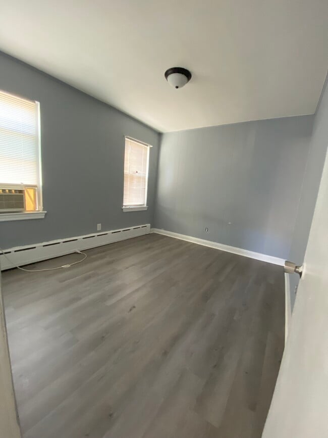 67 Crisman St in Forty Fort, PA - Building Photo - Building Photo