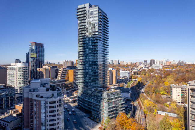 The Milan Condominiums in Toronto, ON - Building Photo - Building Photo