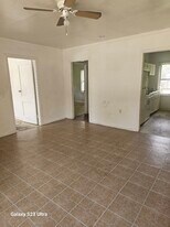 501 Avenue L NE in Winter Haven, FL - Building Photo