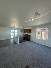 4692 S Cedar Ave in Yuma, AZ - Building Photo - Building Photo