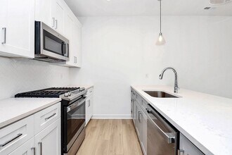 3960 Hager Dr in Charlotte, NC - Building Photo - Building Photo