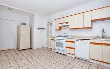 504 Washington St in Hoboken, NJ - Building Photo - Building Photo