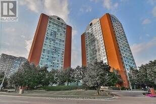 4205 Shipp Dr in Mississauga, ON - Building Photo