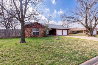 4501 N 7th St in Abilene, TX - Building Photo - Building Photo