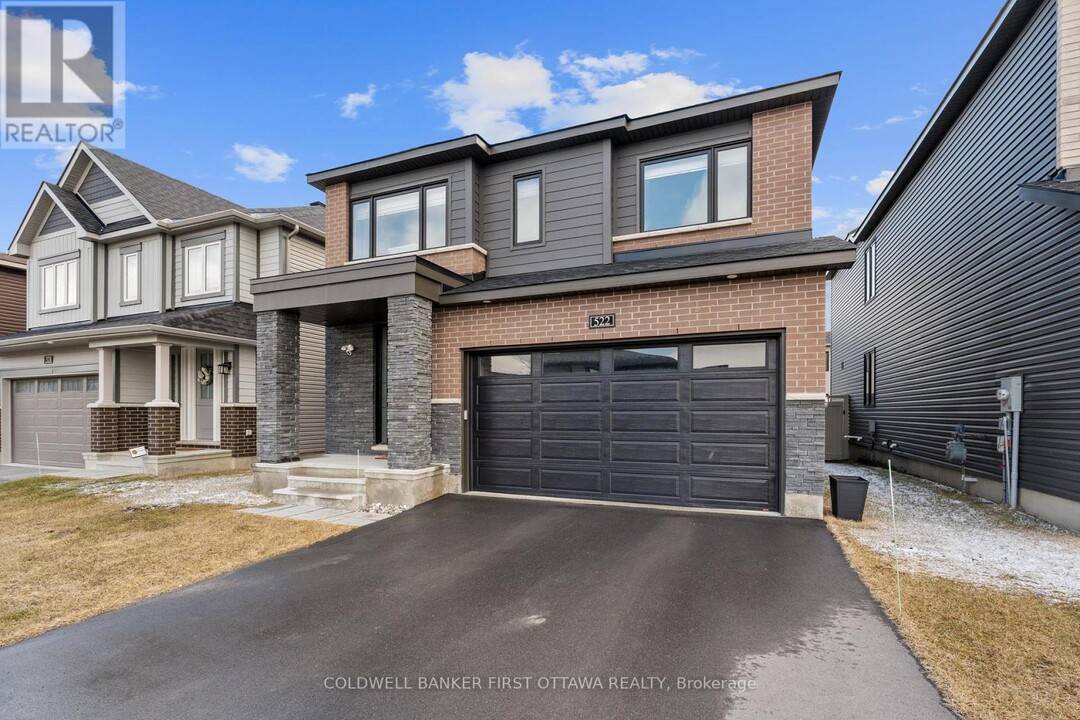 522 Anchor Cir in Ottawa, ON - Building Photo