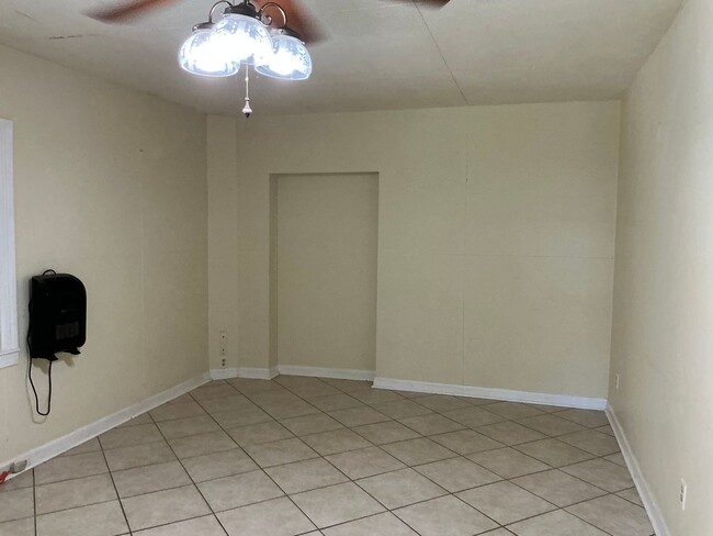 950 George St in Waycross, GA - Building Photo - Building Photo