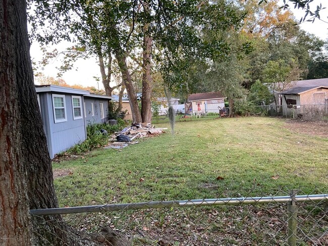 5366 Baycrest Rd in Jacksonville, FL - Building Photo - Building Photo