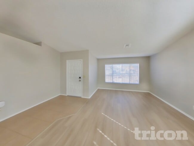 6219 W North Ln in Glendale, AZ - Foto de edificio - Building Photo